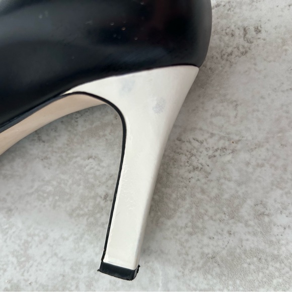 Vintage Enzo Angiolini Black with White Heels - Picture 12 of 12